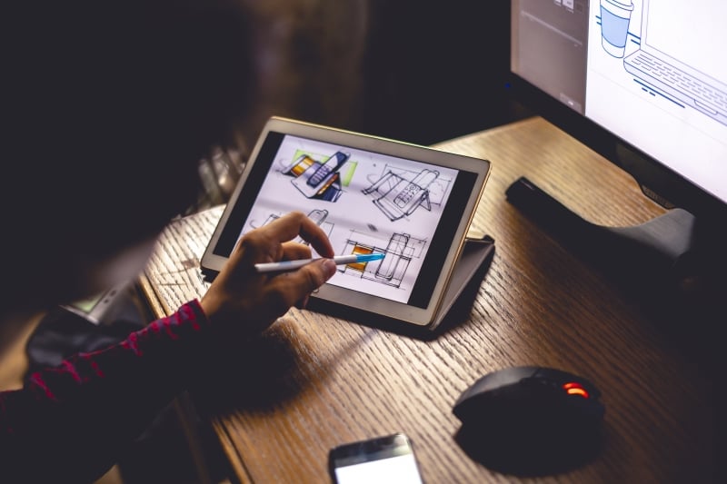 Modelos de 7" e com preço médio de R$ 884,00 foram os mais procurados