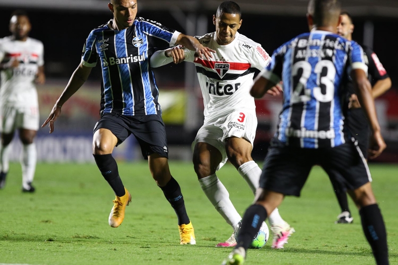 Pouco utilizado no Morumbi, Bruno Alves foi cedido ao Tricolor gaúcho