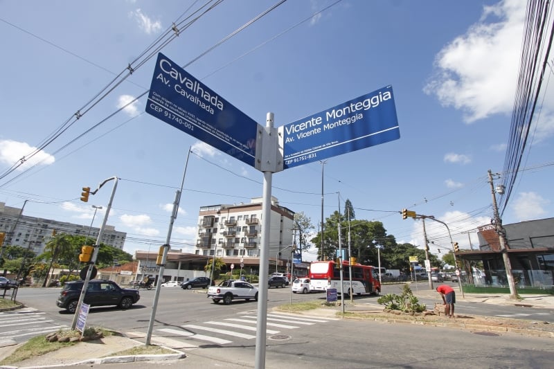 A Vicente Monteggia recebeu lombadas físicas no trecho entre a avenida Cavalhada e a rua Amapá