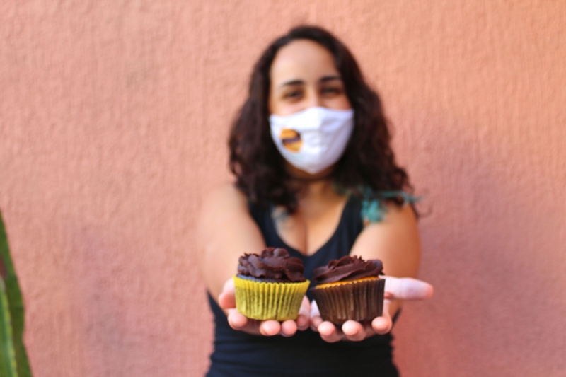 Maíra é vegetariana 
há cerca de dois anos Foto: Myllena Ribeiro/DIVULGAÇÃO/JC