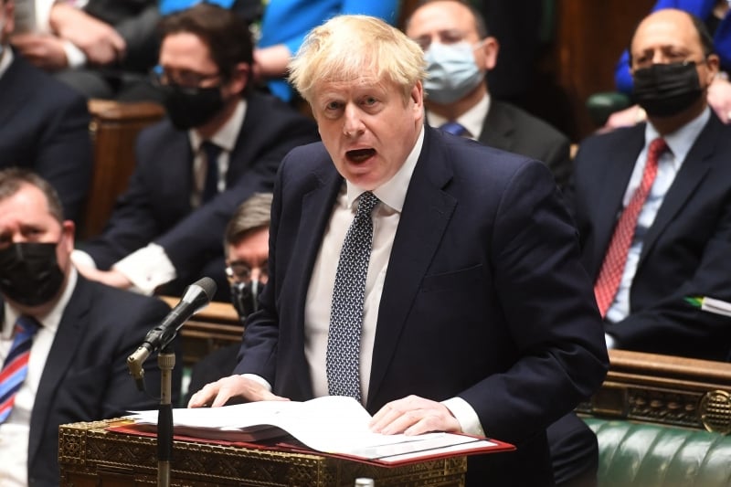 "Entendo a raiva que eles sentem de mim", disse Johnson no Parlamento