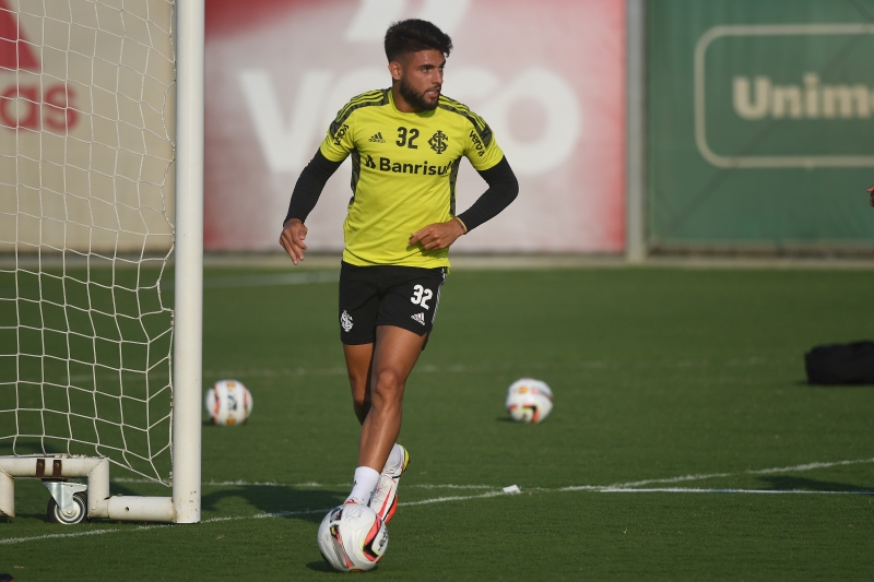 Atleta de 20 anos pode deixar o clube e se transferir para a Rússia