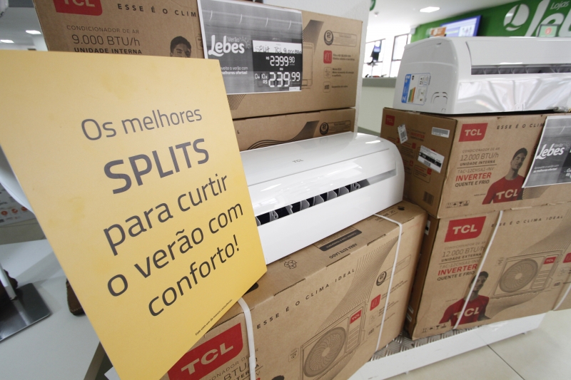 Venda de ar-condicionado dispara com onda de calor em Porto Alegre