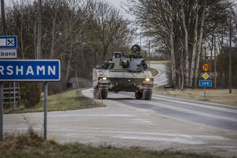 Defesa sueca pede que Otan reforce segurança caso país opte por entrar no grupo