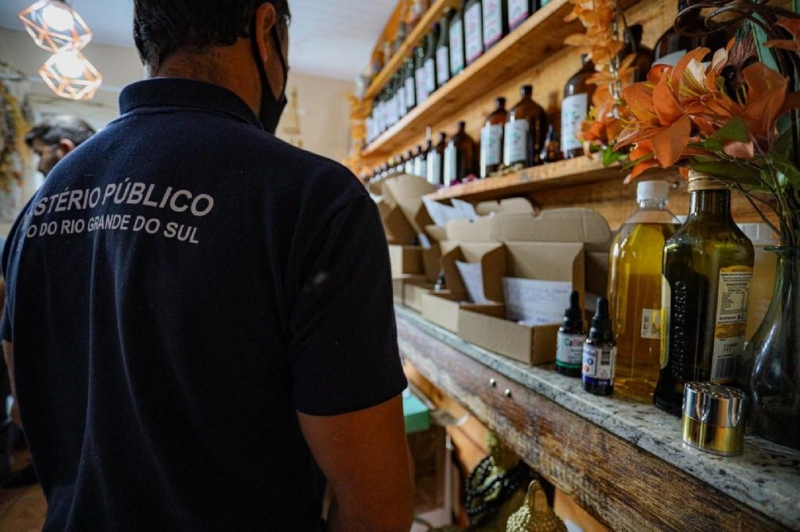 Loja de produtos naturais comercializava itens com substâncias acima daquelas permitidas pela Anvisa