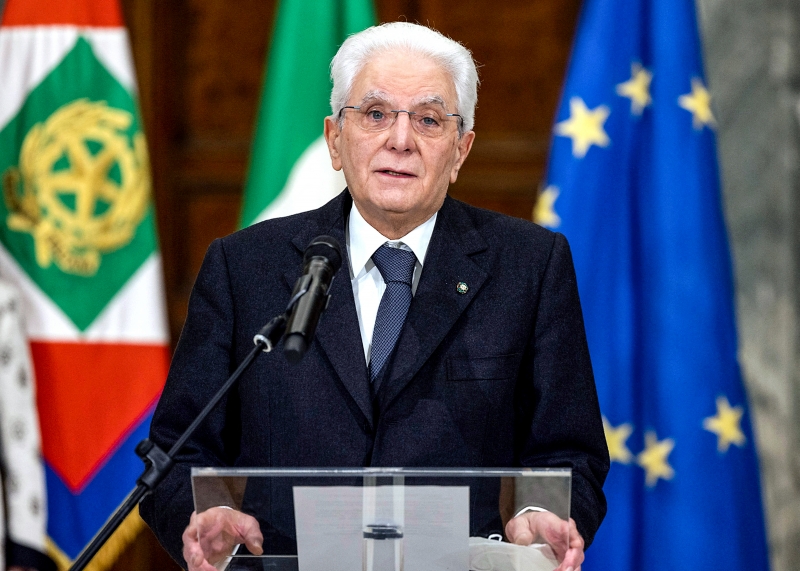 Mattarella deu início a consultas formais para fornecer à Itália um novo governo em poucos dias