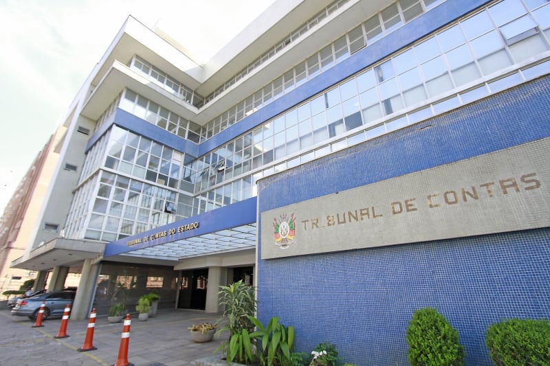 A atividade busca esclarecer as competências do TCE e orientar os gestores públicos 