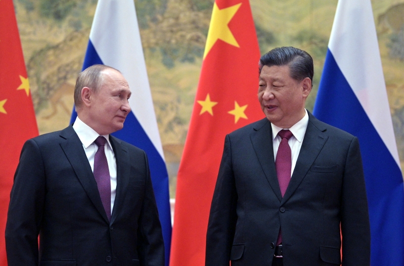 A China se diz neutra no conflito, mas mantém o que qualifica como "amizade sem limites" com a Rússia