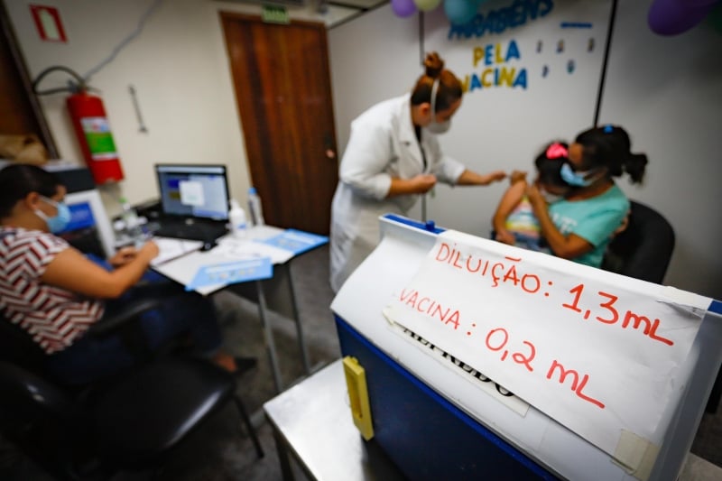 Equipes dos postos de saúde farão busca ativa de crianças com 2ª dose em atraso