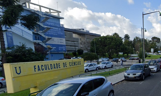 De acordo com a imprensa local, o detido é português e estuda engenharia na Faculdade de Ciências da instituição