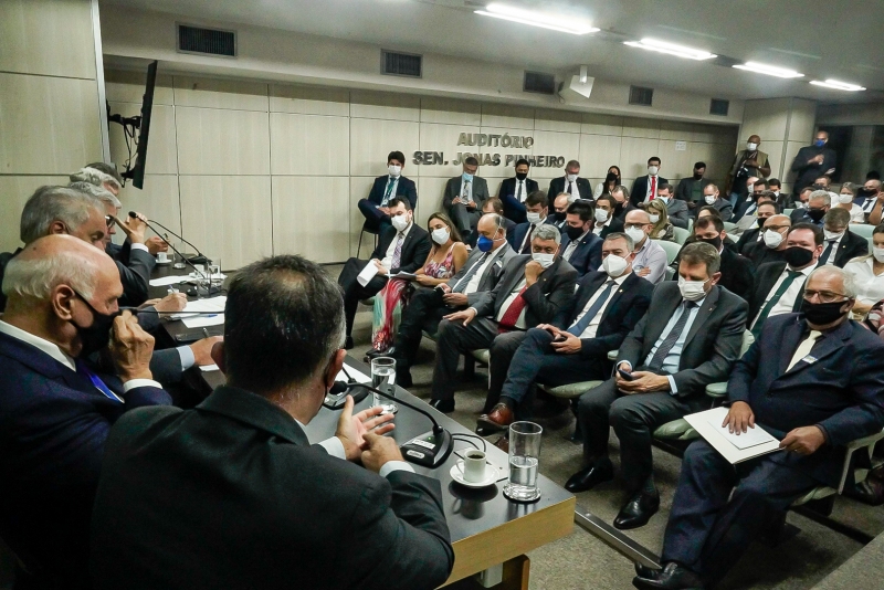 Decepcionados, parlamentares não encontraram soluções no Ministério da Agricultura
