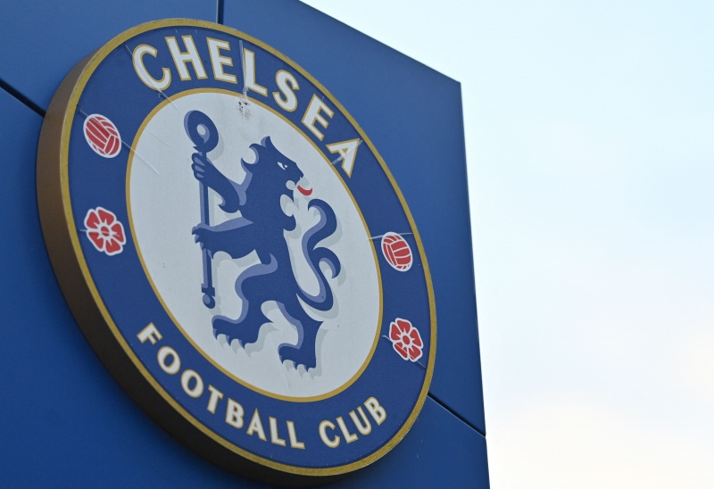 Os dois alvos das novas sanções são relacionados com o clube de futebol Chelsea e seu dono, Roman Abramovich