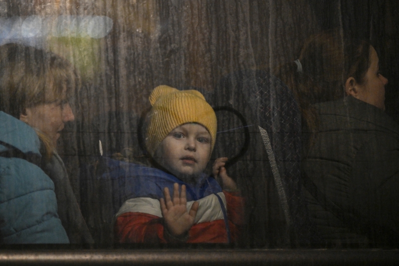 Um terço dos 16 mil refugiados ucranianos na Grécia são crianças