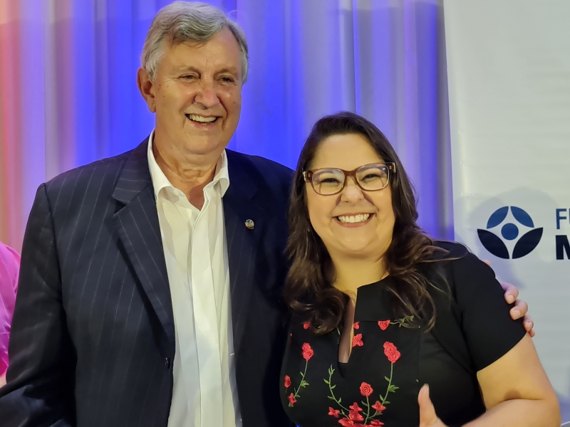 A indicação da vereadora de Porto Alegre Tanise Sabino como vice do pré-candidato ao governo do Estado Luis Carlos Heinze sela a aliança entre PTB e PP.