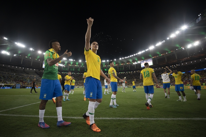 Havia quase 13 anos e meio que a seleção brasileira não fazia um jogo de Eliminatórias no Maracanã