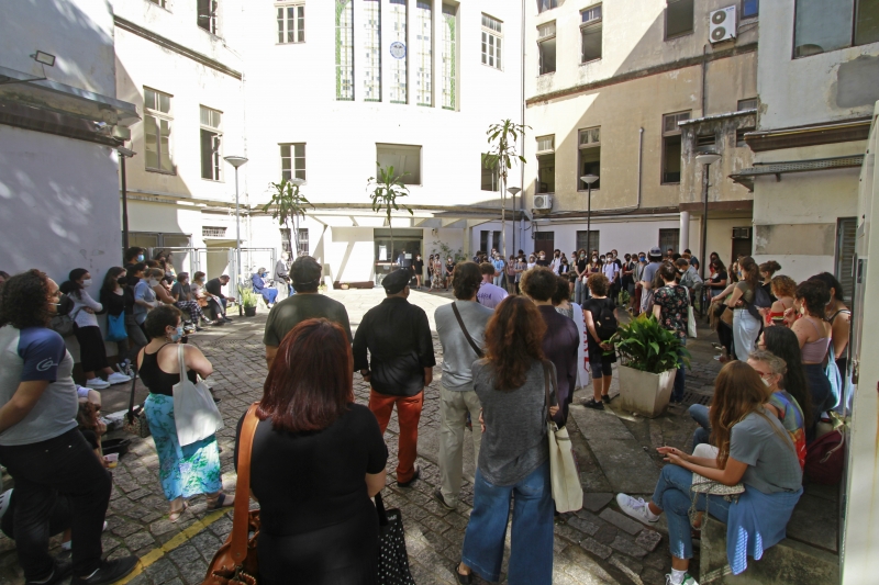 Estudantes, professores e trabalhadores do IA/Ufrgs apontam a necessidade de infraestrutura adequada para os cursos de teatro, artes visuais, música e história da arte