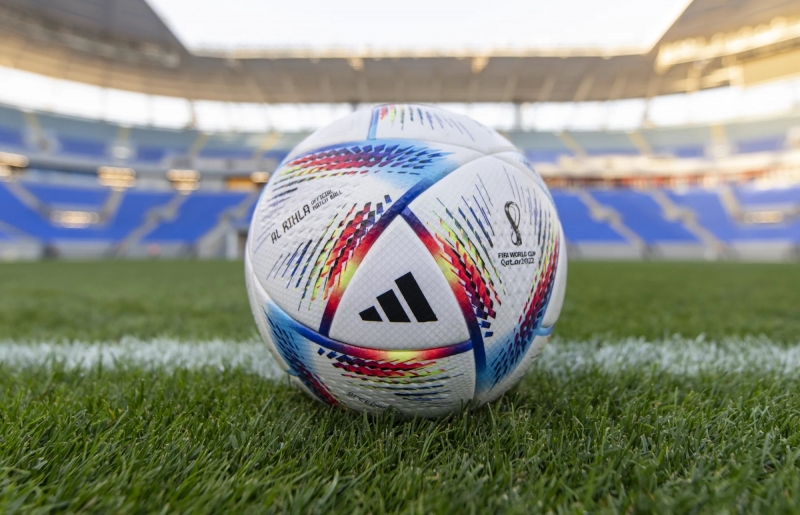 Imagem da bola oficial da Copa do Mundo do Qatar vaza na internet; veja  detalhes