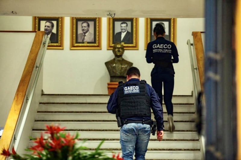 Com apoio da BM, MP-RS fez buscas na sede da prefeitura de Canoas em operação Copa Livre