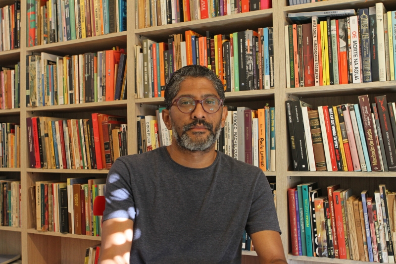 O livro de Ten&oacute;rio entra na lista ap&oacute;s ter sido envolvido em uma pol&ecirc;mica por ser considerado 'impr&oacute;prio' para adolescentes do ensino m&eacute;dio