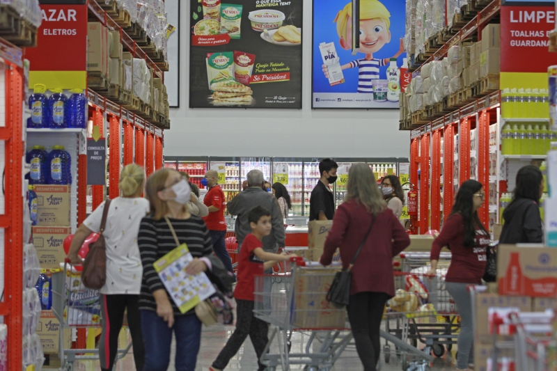 Parte da renda que virá com as duas fontes pode ser destinada a gastos em estabelecimentos