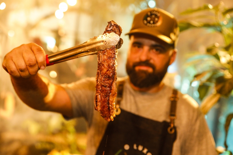 Luciano, primeiro, gerou demanda para depois investir no restaurante Foto: Ricardo Lage/O LUXO DO GA&Uacute;CHO/DIVULGA&Ccedil;&Atilde;O/JC