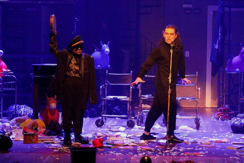 O Inverno do Nosso Descontentamento estará no Teatro Túlio Piva