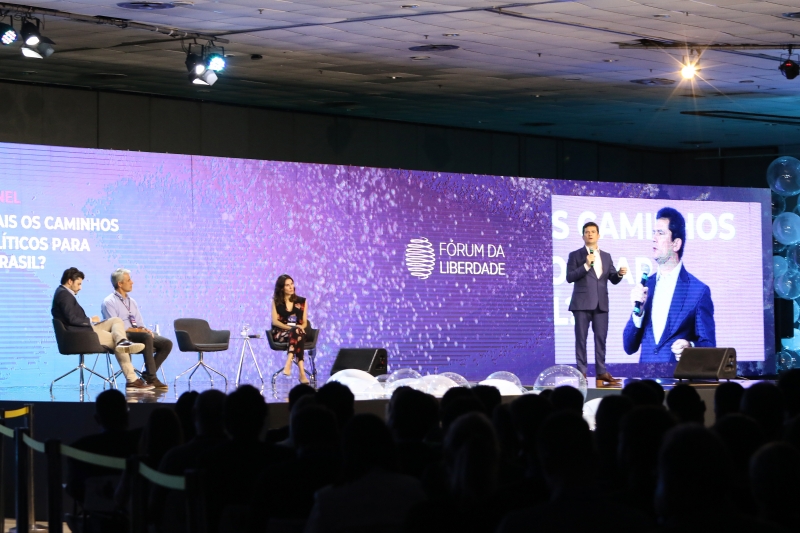 Em painel do Fórum da Liberdade, os dois nomes cotados à presidência da República também defenderam economia verde como meio de desenvolvimento