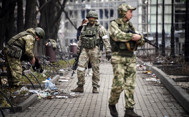 Rússia deu ultimato para as tropas ucranianas em Mariupol se renderem até a tarde desta quarta
