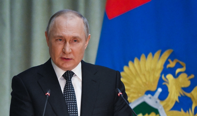 Putin reconheceu que a economia da Rússia sofreu um duro golpe com as sanções ocidentais no mês passado