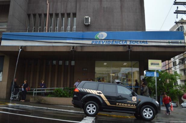  Quem começou a receber o benefício acima do piso a partir de fevereiro de 2023 terá um reajuste proporcional à variação do INPC no período