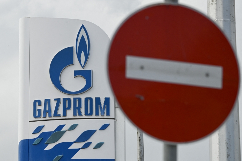 Estatal Gazprom anunciou a paralisação do fornecimento a Polônia e Bulgária