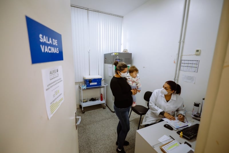 Descrédito de parte da população em imunizantes pode auxiliar no aumento de casos