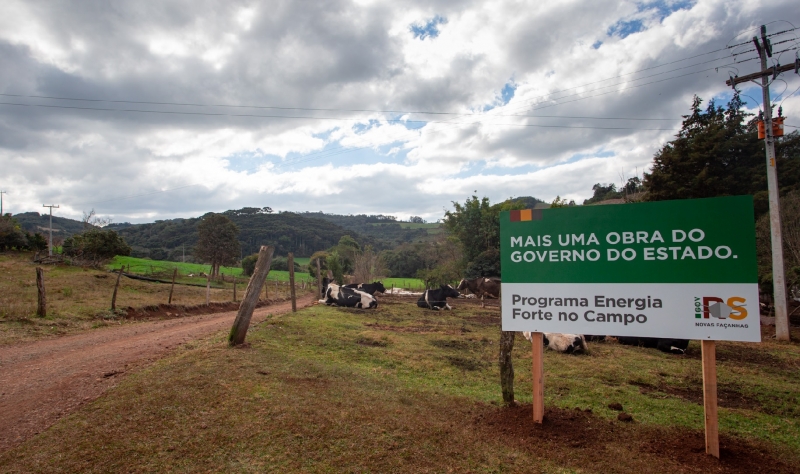 Terceira fase do programa contará com R$ 40 milhões, disponibilizados para 15 cooperativas de eletrificação rural