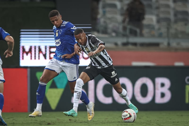  Vivendo momentos distintos dentro de campo, dupla mineira encabeça a lista de dívidas totais
