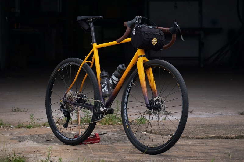 Modelo Gravel, da República das Bicicletas, é produzido sob encomenda