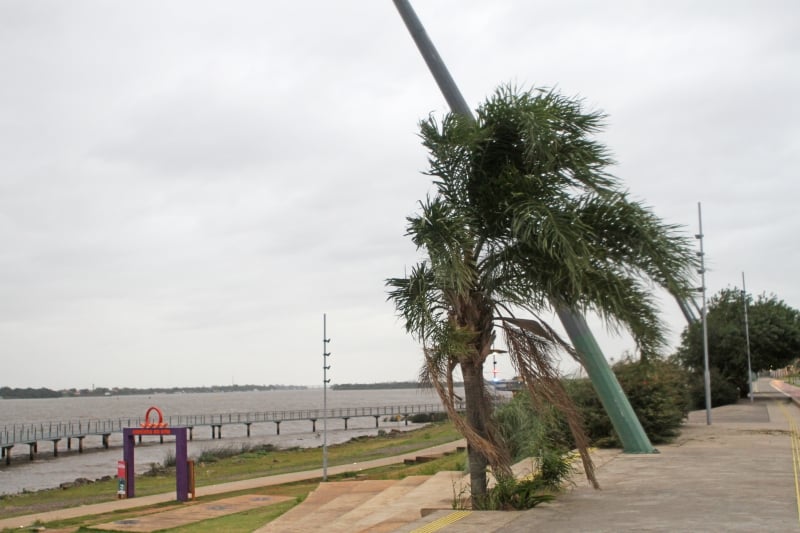  Capital segue com o tempo instável e ventoso com máxima de 15ºC nesta quarta-feira
