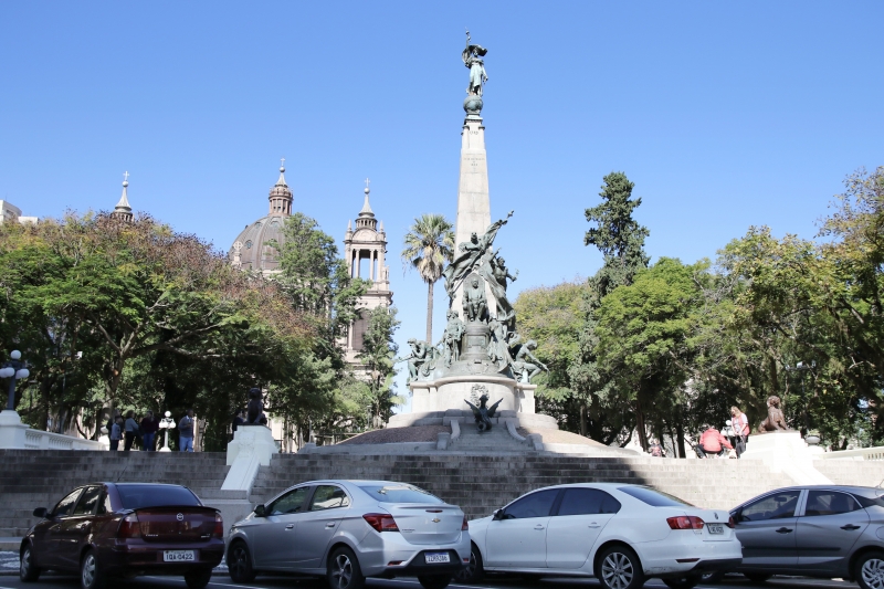 Passeio pela Praça da Matriz está incluído em um dos roteiros