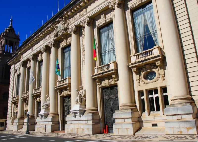 As empresas interessadas em renegociar sua d&iacute;vida com o Estado devem se inscrever entre 16 de mar&ccedil;o e 15 de abril.