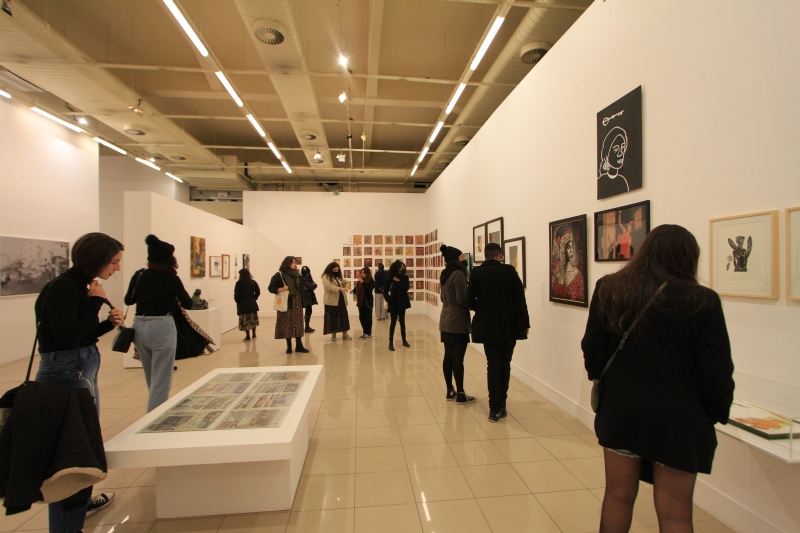 {'nm_midia_inter_thumb1':'https://www.jornaldocomercio.com/_midias/jpg/2022/05/21/206x137/1_ap_210522___noite_dos_museus__19_-9638655.jpg', 'id_midia_tipo':'2', 'id_tetag_galer':'', 'id_midia':'62897f6b56a14', 'cd_midia':9638655, 'ds_midia_link': 'https://www.jornaldocomercio.com/_midias/jpg/2022/05/21/ap_210522___noite_dos_museus__19_-9638655.jpg', 'ds_midia': 'Noite dos Museus em Porto Alegre  NA FOTO: MARGS', 'ds_midia_credi': 'ANDRESSA PUFAL/JC', 'ds_midia_titlo': 'Noite dos Museus em Porto Alegre  NA FOTO: MARGS', 'cd_tetag': '1', 'cd_midia_w': '800', 'cd_midia_h': '533', 'align': 'Left'}