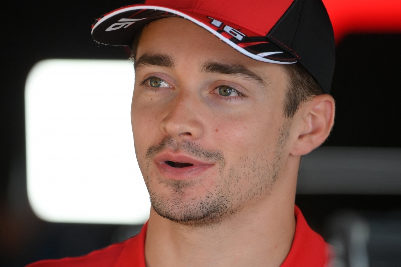 Ferrari confirma renovação de Leclerc, mas faz mistério sobre tempo de contrato