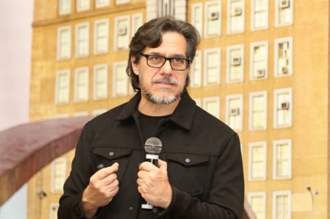 Inovação deve direcionar solução de problemas locais, defende Cesar Paz