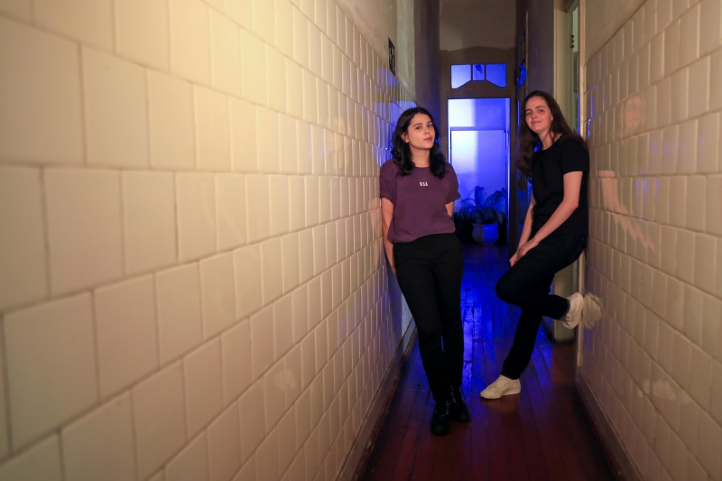 Amanda e Bruna empreendem juntas desde 2019 Foto: VINI DALLA ROSA/DIVULGA&Ccedil;&Atilde;O/JC