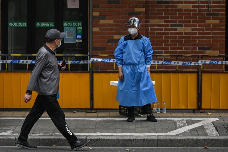 Mais de 500 mil pessoas seguem em isolamento em áreas residenciais na cidade que registraram casos de Covid-19