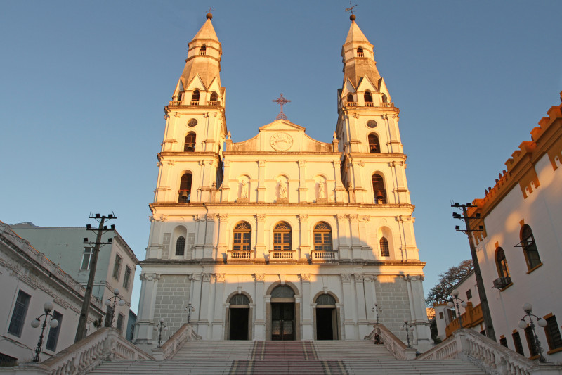 Igreja Nossa Senhora das Dores &eacute; a primeira com t&iacute;tulo de bas&iacute;lica na capital ga&uacute;cha