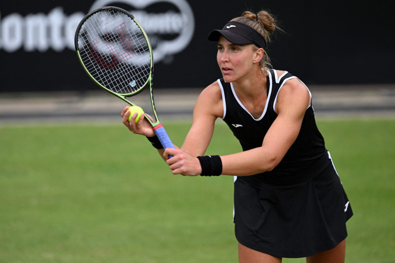 A partida desta segunda foi a terceira de Bia na temporada, somando duas derrotas e uma vitória