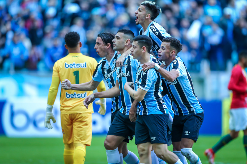 Após a vitória sobre o Sampaio Corrêa, Tricolor voltou a estar entre os 4 primeiros colocados 