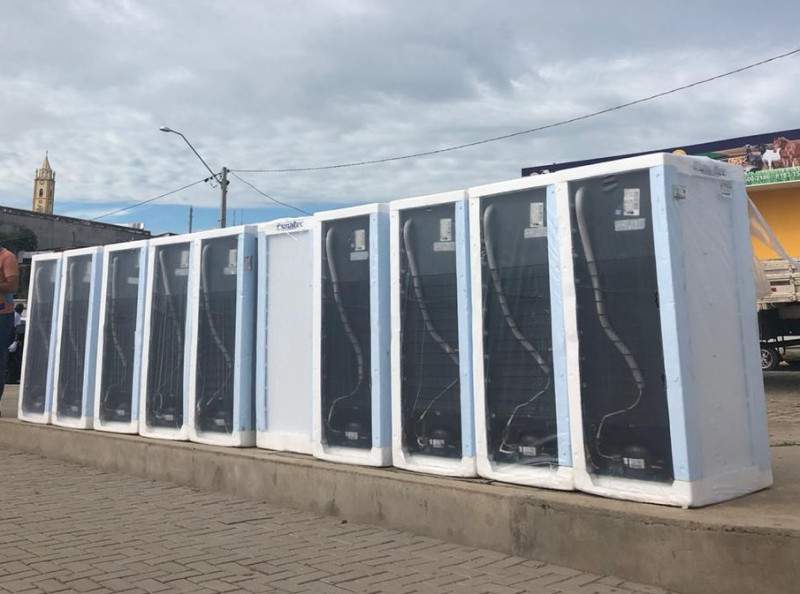 Para participar do sorteio dos refrigeradores, o consumidor deve ter conta de luz ativa e em dia
