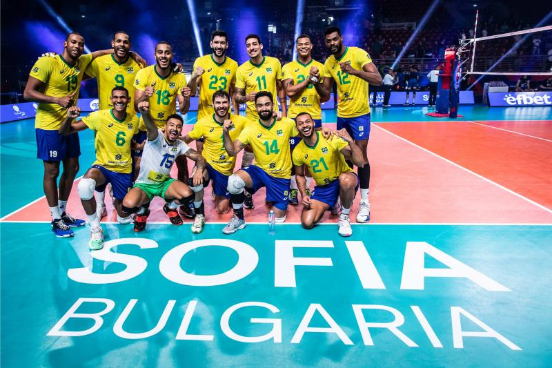 Triunfo por 3 sets a o sobre a Sérvia foi o terceiro da equipe brasileira na Liga das Nações