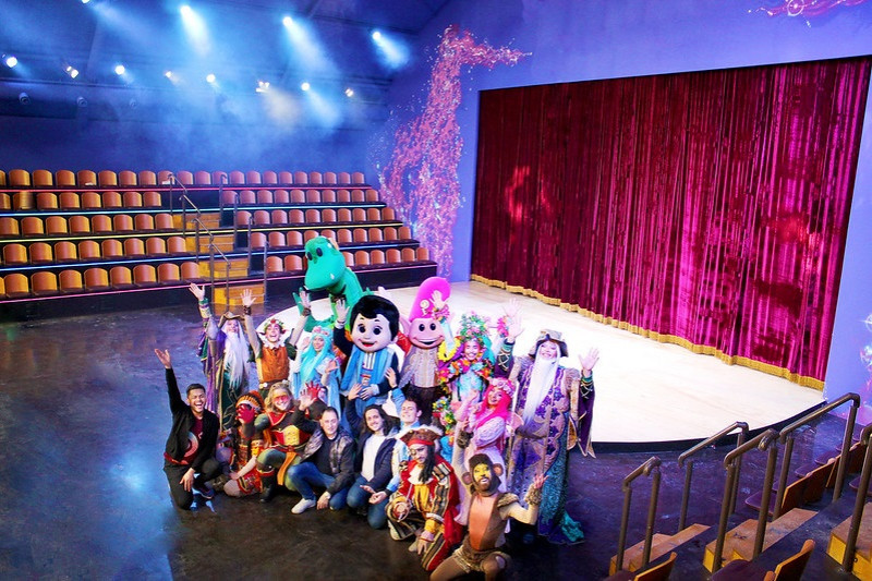 {'nm_midia_inter_thumb1':'https://www.jornaldocomercio.com/_midias/jpg/2022/06/23/206x137/1_parque_florysbal_3-9668751.jpg', 'id_midia_tipo':'2', 'id_tetag_galer':'', 'id_midia':'62b4e70404e0e', 'cd_midia':9668751, 'ds_midia_link': 'https://www.jornaldocomercio.com/_midias/jpg/2022/06/23/parque_florysbal_3-9668751.jpg', 'ds_midia': 'Turismo - parque Serra Ga&uacute;cha - Terra M&aacute;gica Florybal - Canela - divers&atilde;o infantil -Teatro dos Sonhos - crian&ccedil;as - turistas - TripAdvisor', 'ds_midia_credi': 'VIN&Iacute;CIUS ROCHA/DIVULGA&Ccedil;&Atilde;O/JC', 'ds_midia_titlo': 'Turismo - parque Serra Ga&uacute;cha - Terra M&aacute;gica Florybal - Canela - divers&atilde;o infantil -Teatro dos Sonhos - crian&ccedil;as - turistas - TripAdvisor', 'cd_tetag': '1', 'cd_midia_w': '800', 'cd_midia_h': '533', 'align': 'Left'}