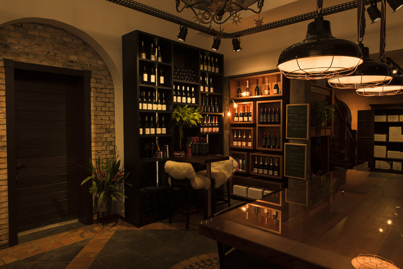 Saem dos tanques da Vinícola Terrasul cerca de 30 mil garrafas de vinho fino por ano